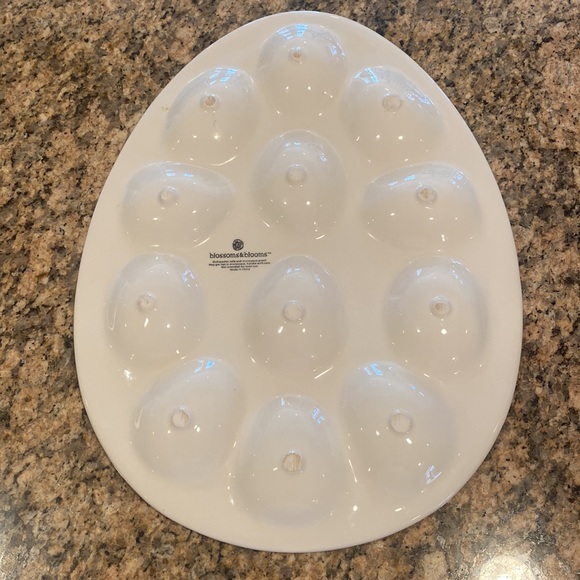 Easter egg holder platter. Holds dozen eggs. See pics for size - Picture 3 of 5